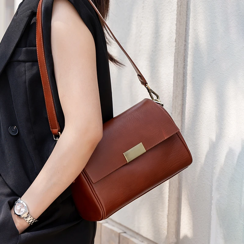 Luxury Bags In China Wholesale - Damska torebka na ramię ze skóry