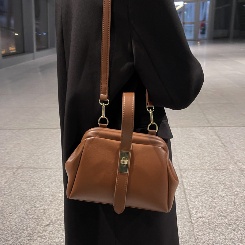 Nowa torba na ramię w stylu vi – Luxury Bags In China Wholesale recenzja i cena